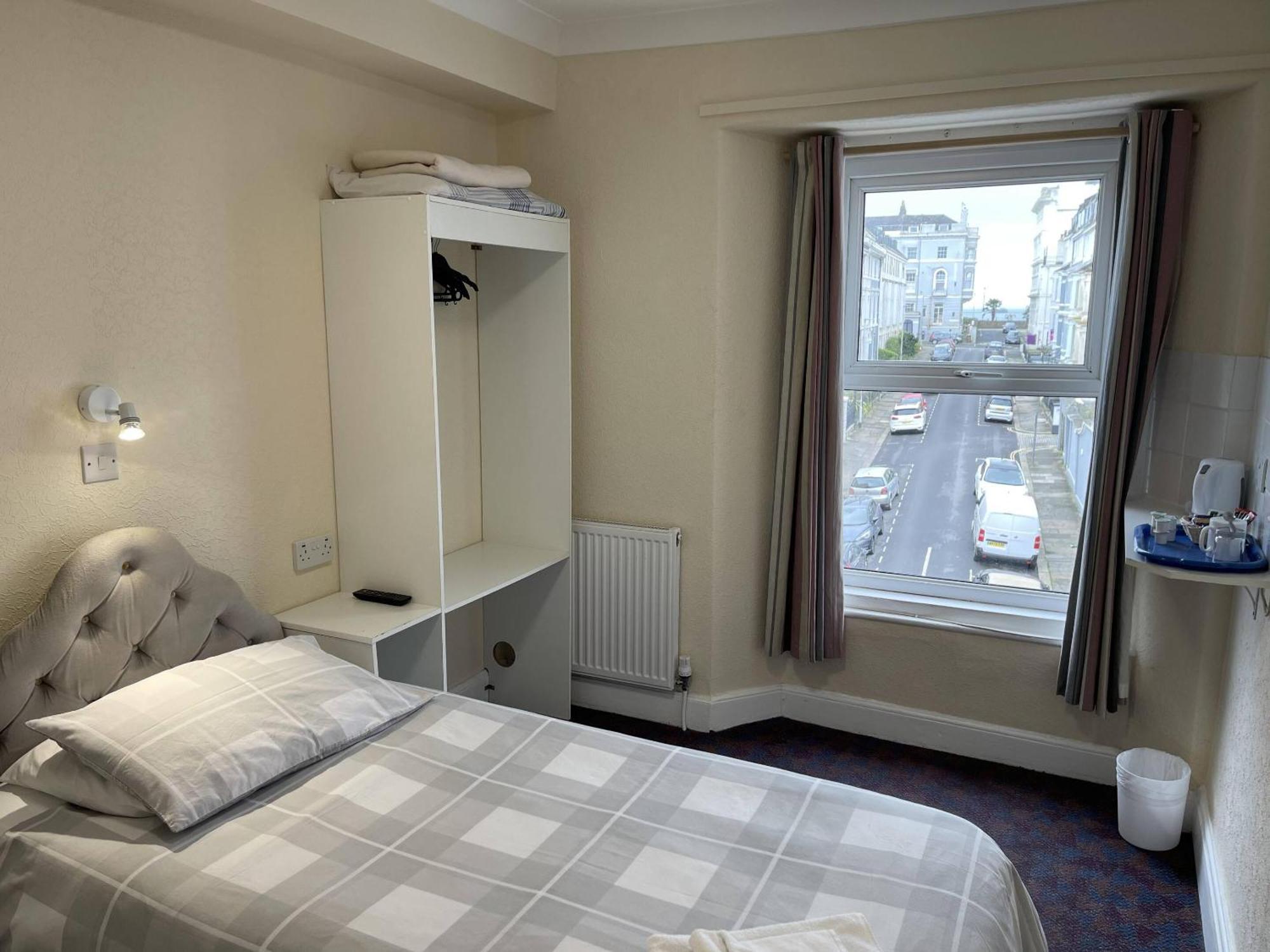Lamplighter Guesthouse Plymouth Bilik gambar