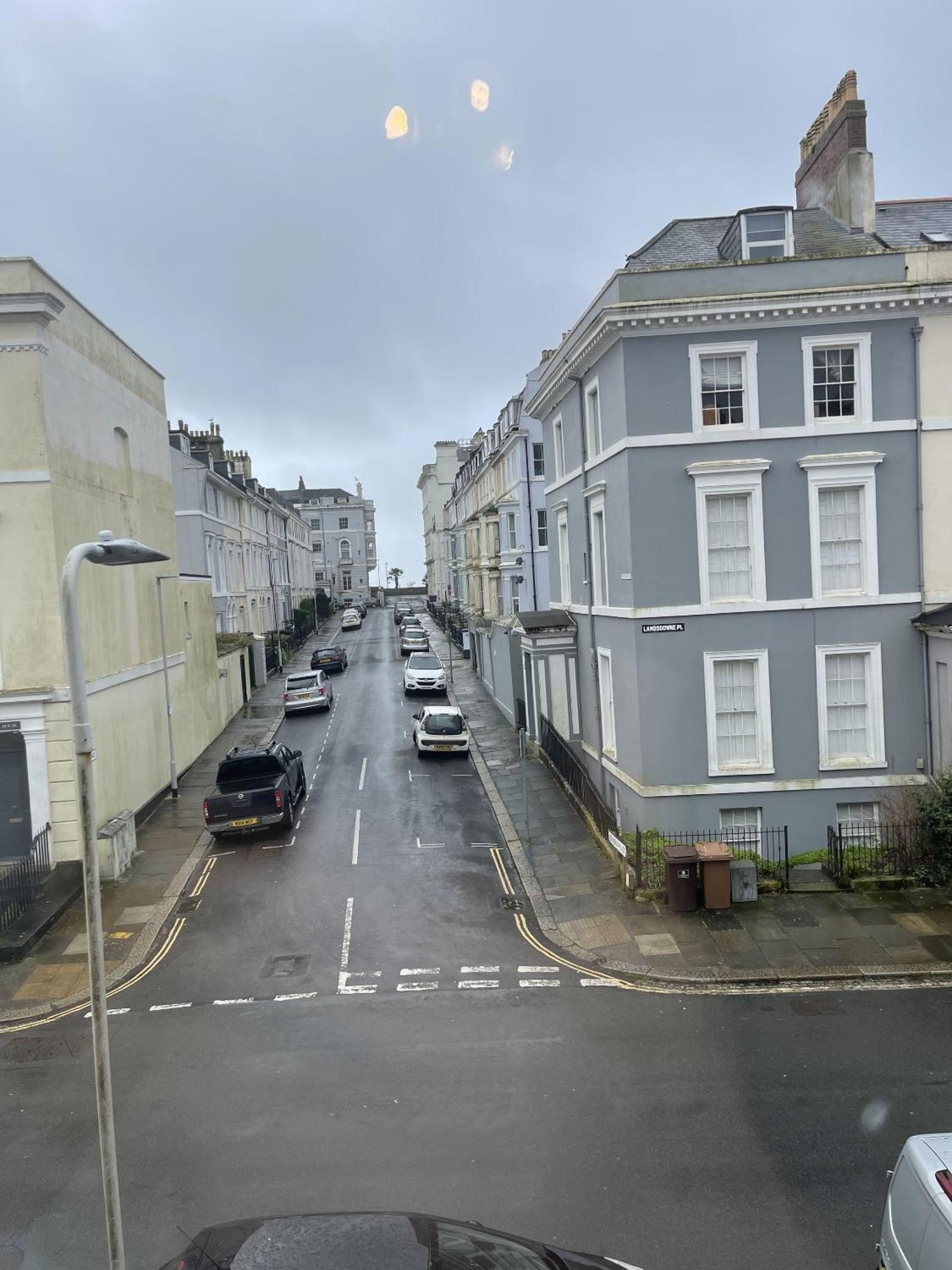 Lamplighter Guesthouse Plymouth Bilik gambar